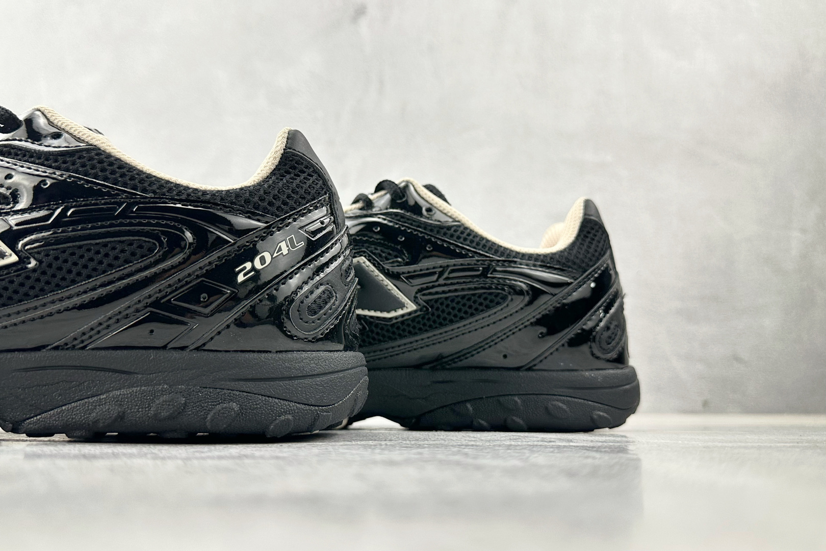 210 New Balance NB 204L 黑色 U204LMRA