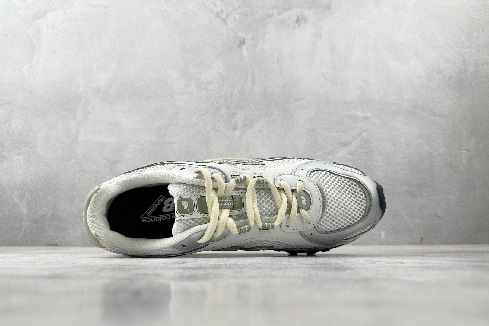 210 New Balance NB 204L 银白 U204LSWB