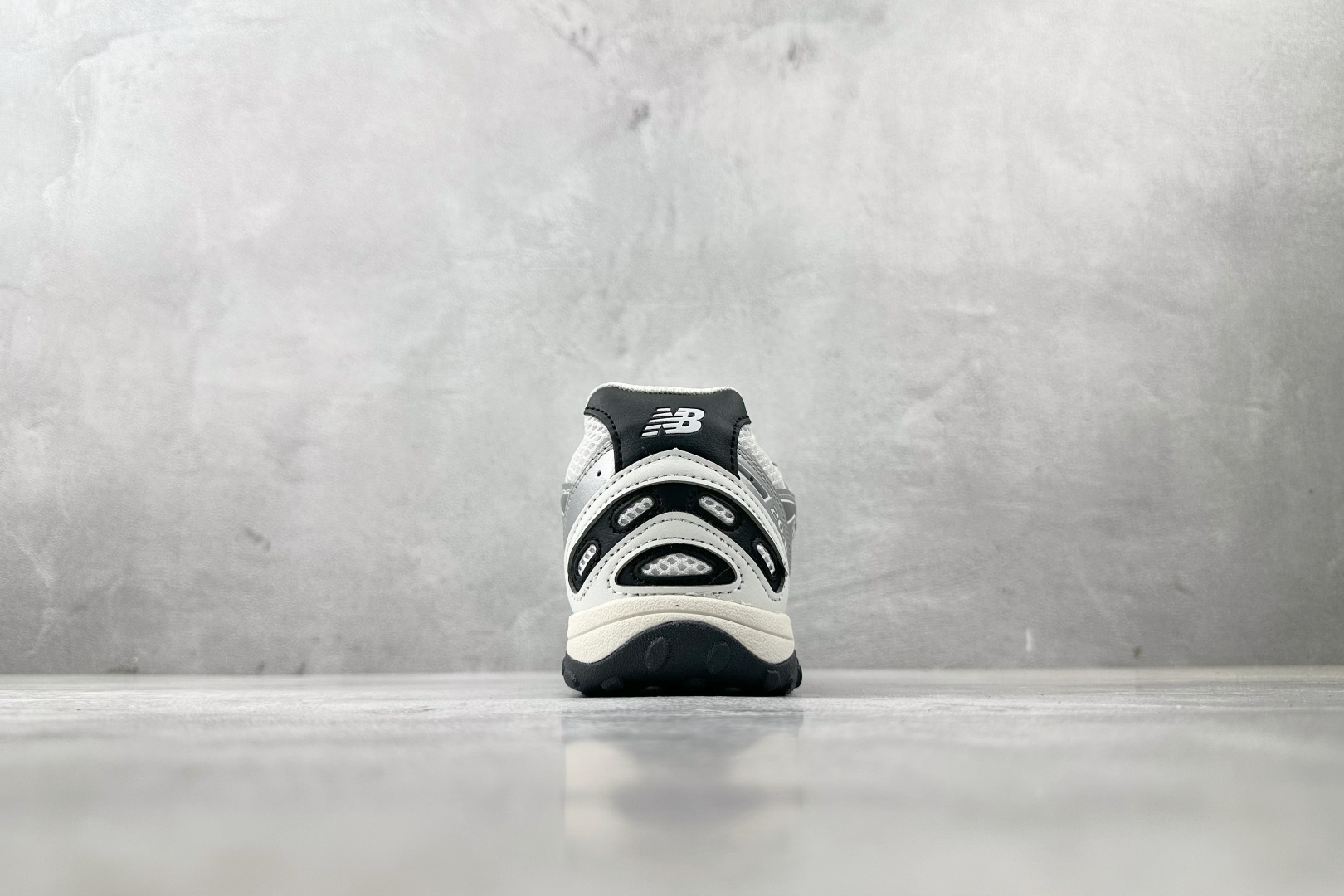 210 New Balance NB 204L 白银 U204LSWD