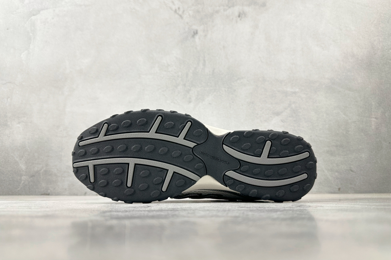 210 New Balance NB 204L 白银 U204LSWD