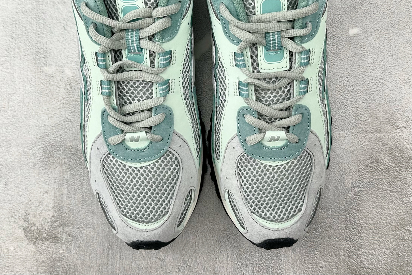 210 KITH X New Balance NB 204L 绿灰色 U204LKTA