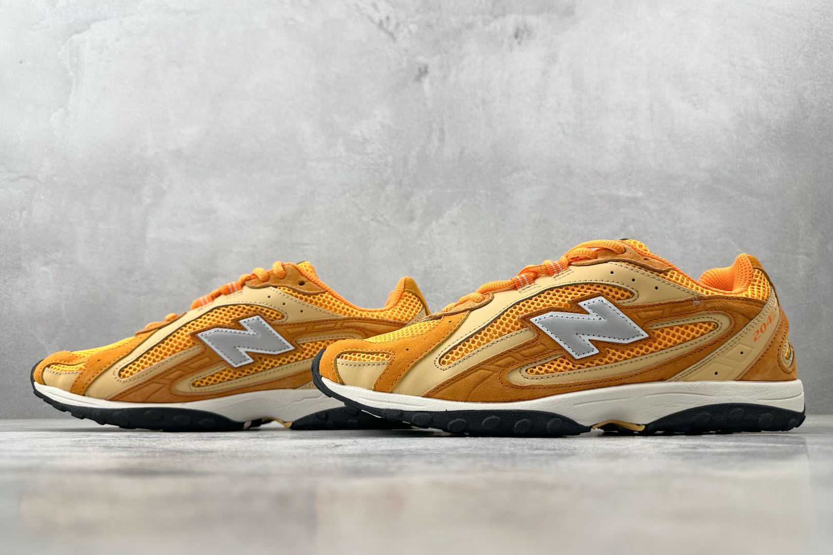 210 KITH X New Balance NB 204L 橙黄 U204LKTI