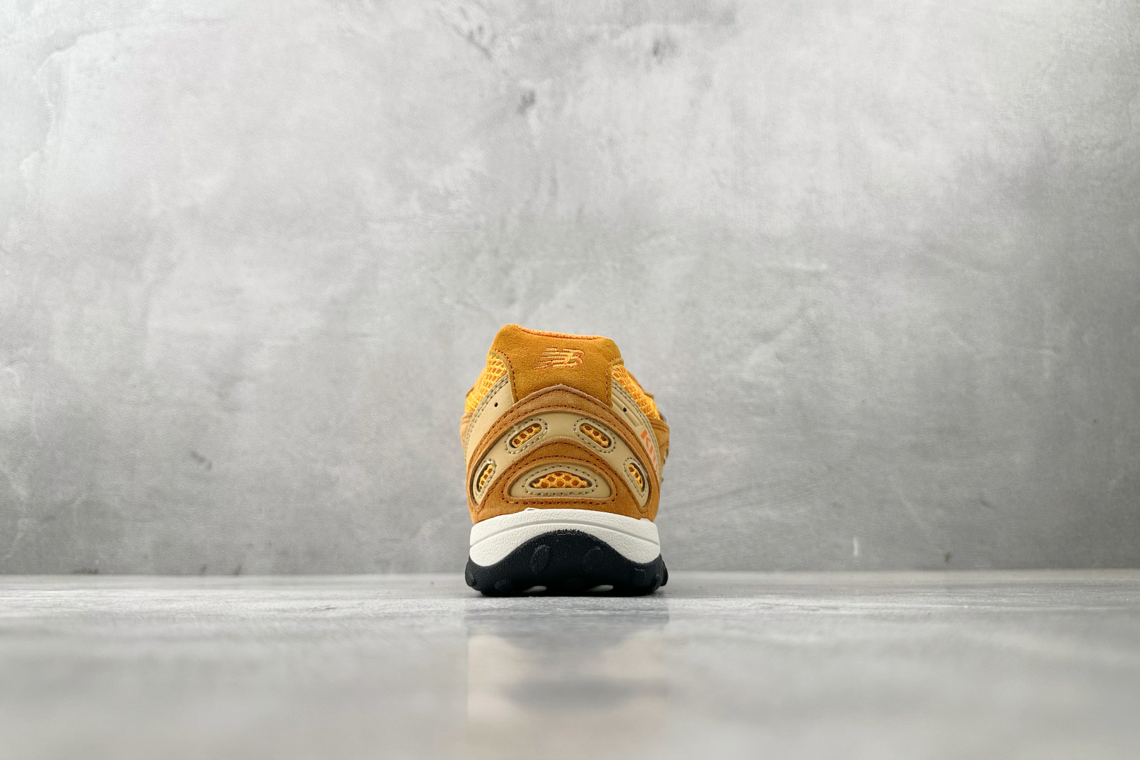 210 KITH X New Balance NB 204L 橙黄 U204LKTI