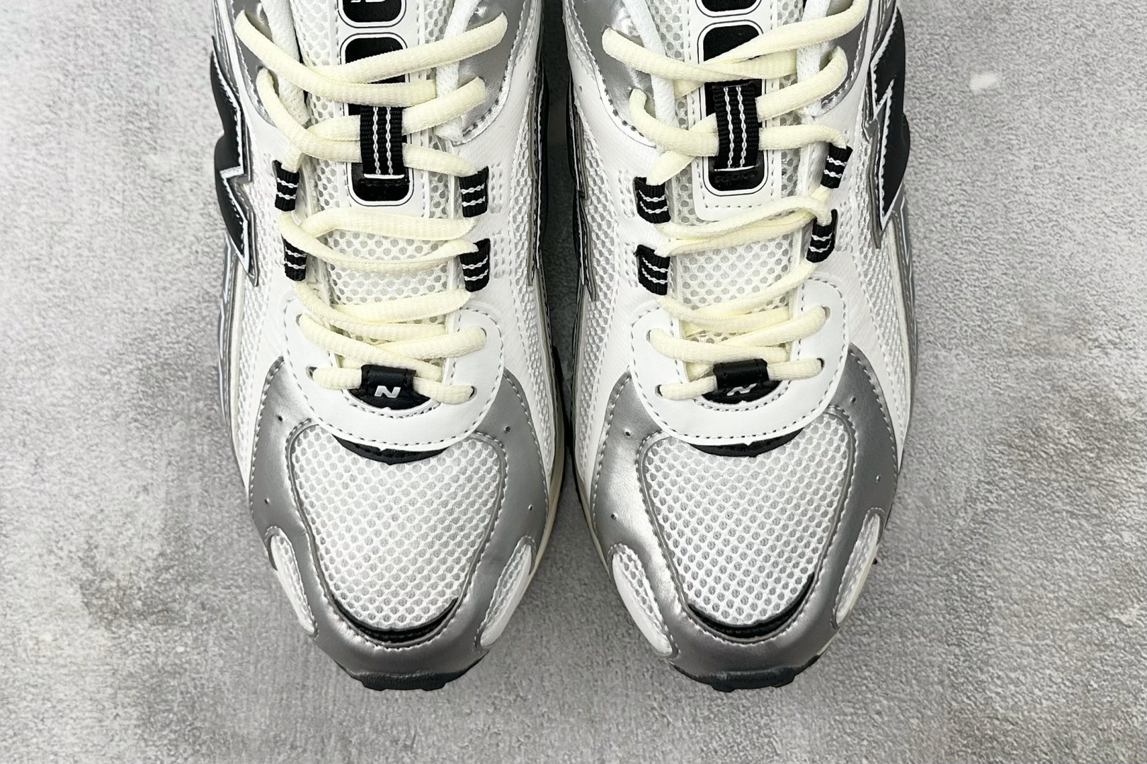 200 纯原出品 New Balance 204L 白银 U204LSWD