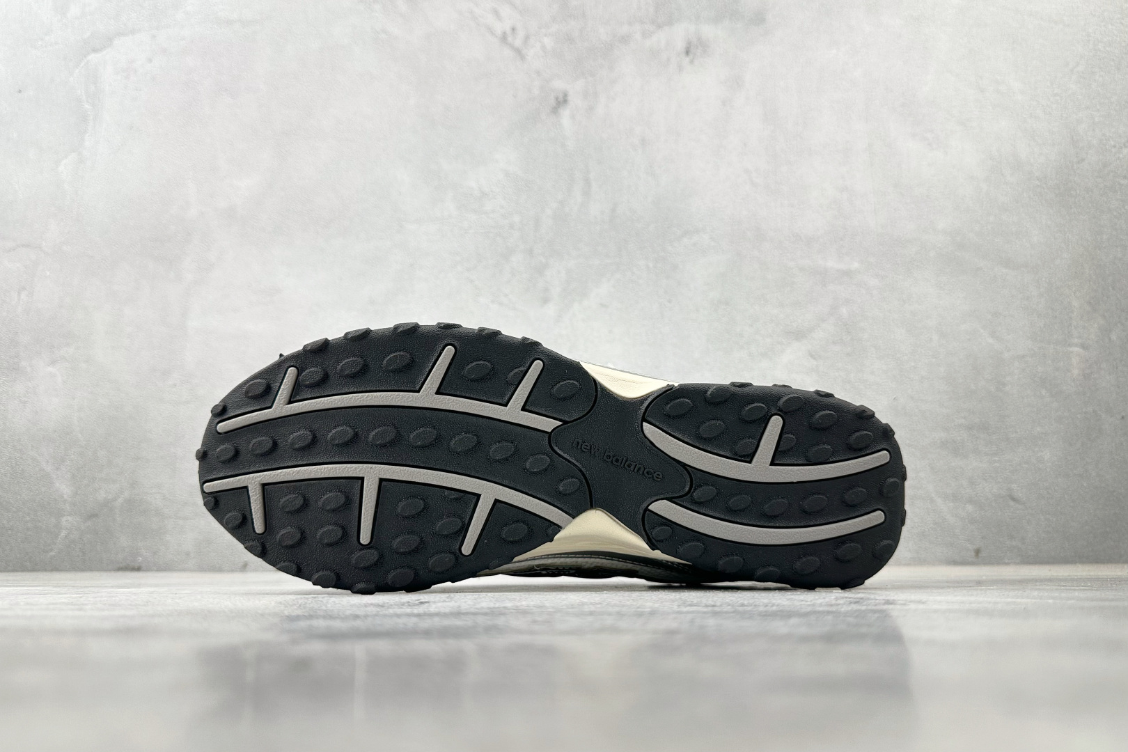 200 纯原出品 New Balance 204L 白银 U204LSWD