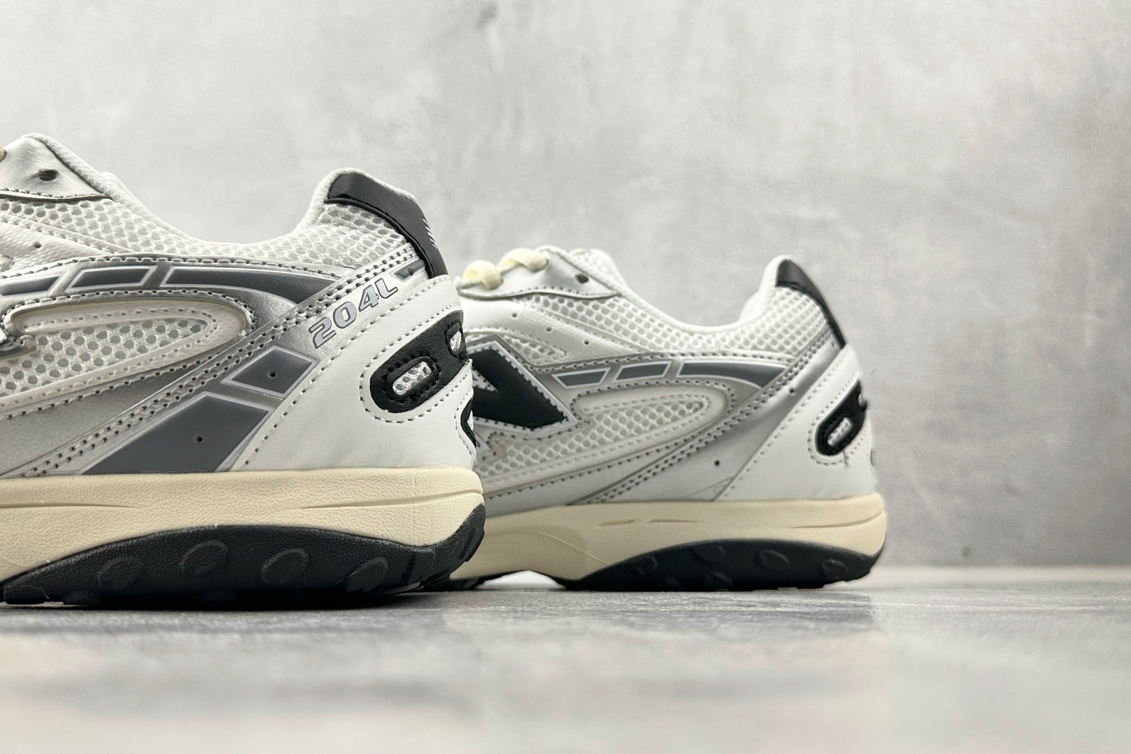 200 纯原出品 New Balance 204L 白银 U204LSWD