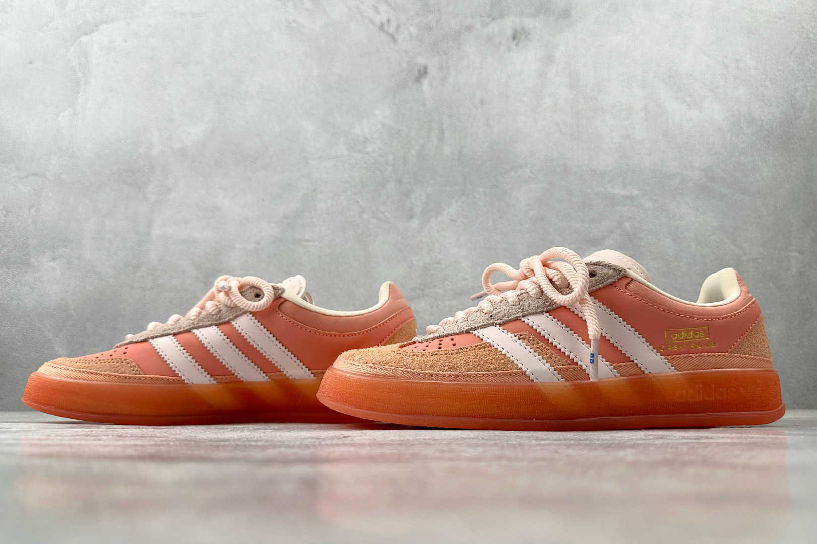 210 Bad Bunny x adidas originals GAZELLE INDOOR IT 红棕色 JS5052