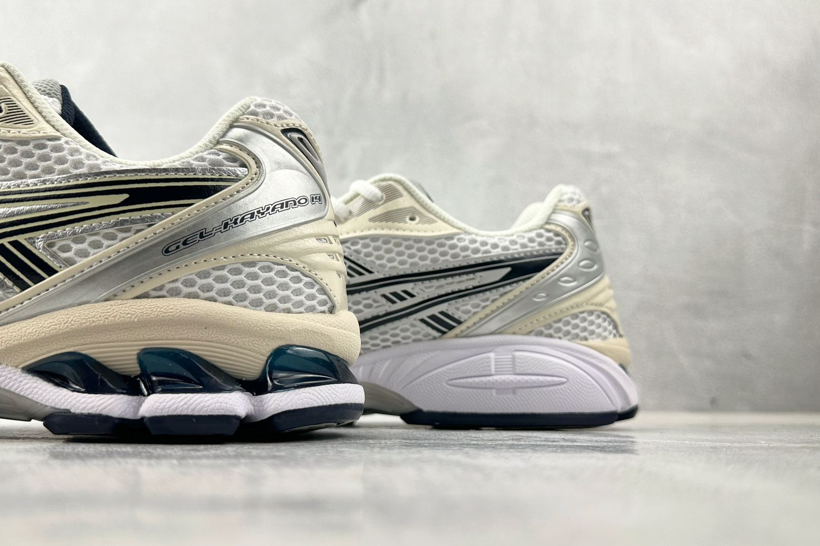 190 外贸订单 配色齐全 正确版本 完美还原 Asics Gel-Kahana 14 白黑银 1202A056-109