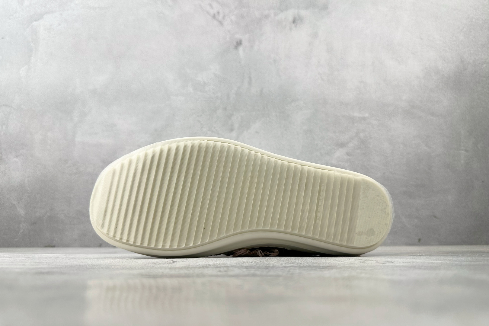 430 Rick Owens DRKSHDW 粉色 DU01C6809SLASH-6311-Chinese UA Cheap High Quatity Brand Clothes Bags handbags Sneakers wholesale wholesaler seller from China Factory suppliers Fashion Clothing Shoes best Quality Beautiful Price 430 Rick Owens DRKSHDW 粉色 DU01C6809SLASH-6311