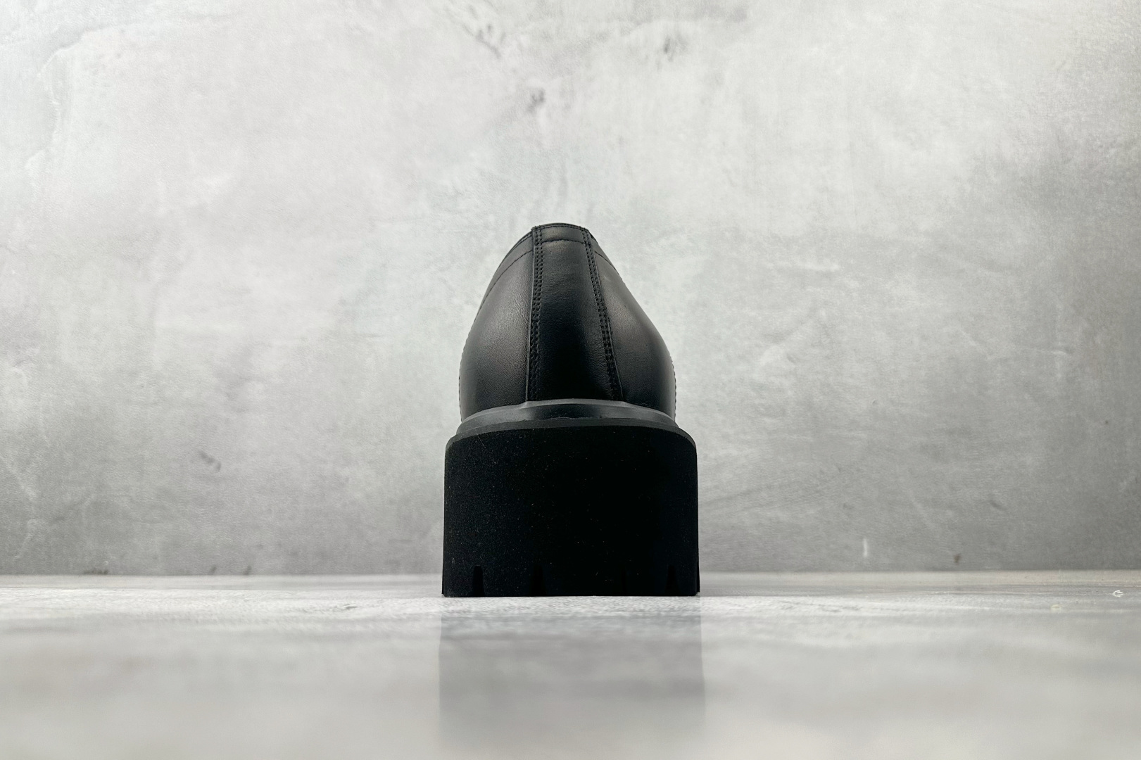 600 Balenciaga巴黎世家 Stomper 黑色 807326WCDA0-Chinese UA Cheap High Quatity Brand Clothes Bags handbags Sneakers wholesale wholesaler seller from China Factory suppliers Fashion Clothing Shoes best Quality Beautiful Price 600 Balenciaga巴黎世家 Stomper 黑色 807326WCDA0