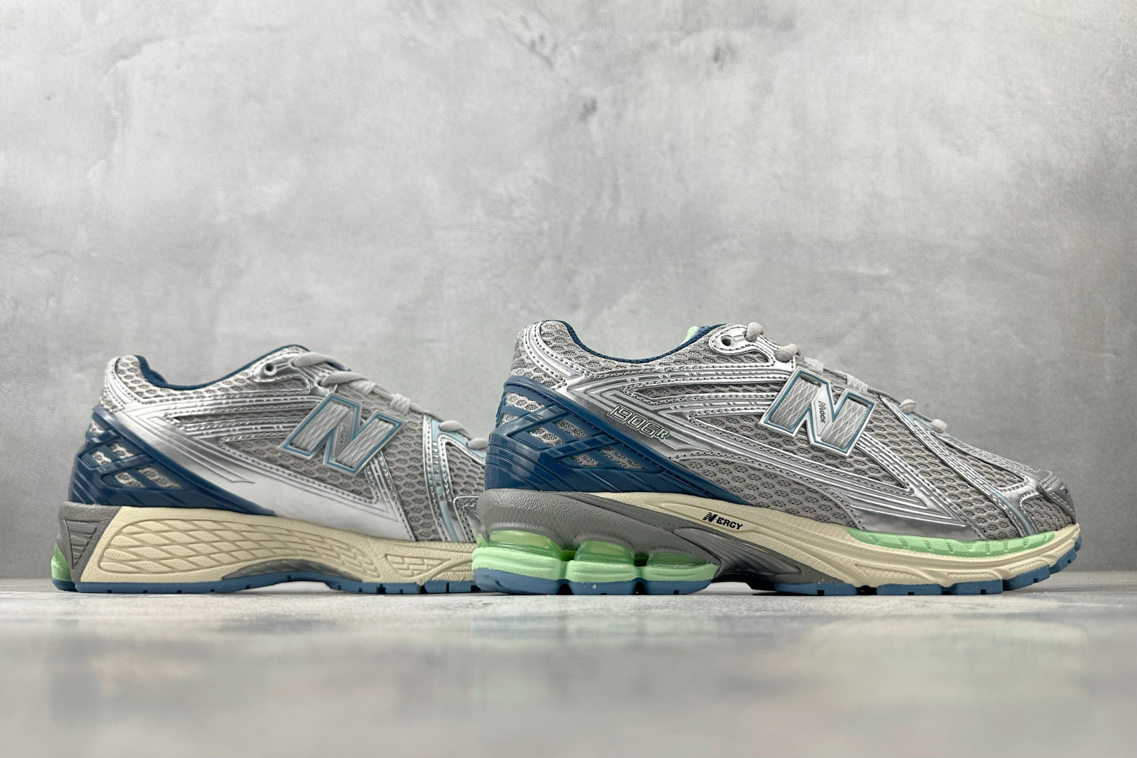 p220C版New Balance NB 1906R 灰蓝 U1906RCR-Chinese UA Cheap High Quatity Brand Clothes Bags handbags Sneakers wholesale wholesaler seller from China Factory suppliers Fashion Clothing Shoes best Quality Beautiful Price p220C版New Balance NB 1906R 灰蓝 U1906RCR