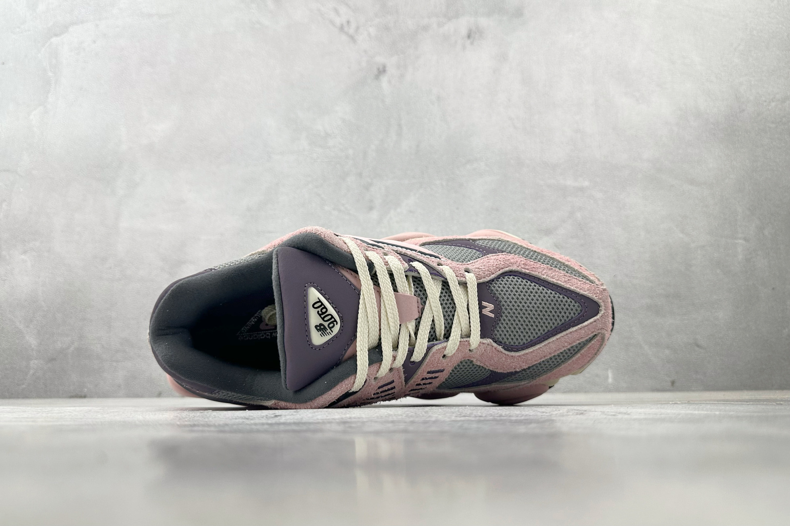 New Balance NB 9060 粉色货号：U9060YSO尺码：36 36.5 37.5 38 
