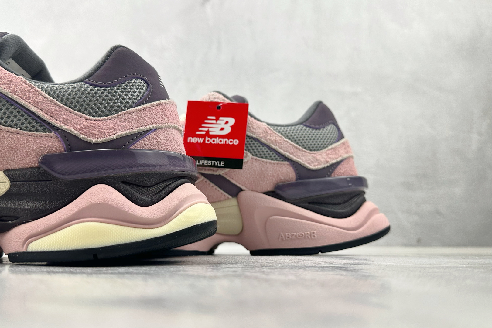 New Balance NB 9060 粉色货号：U9060YSO尺码：36 36.5 37.5 38 