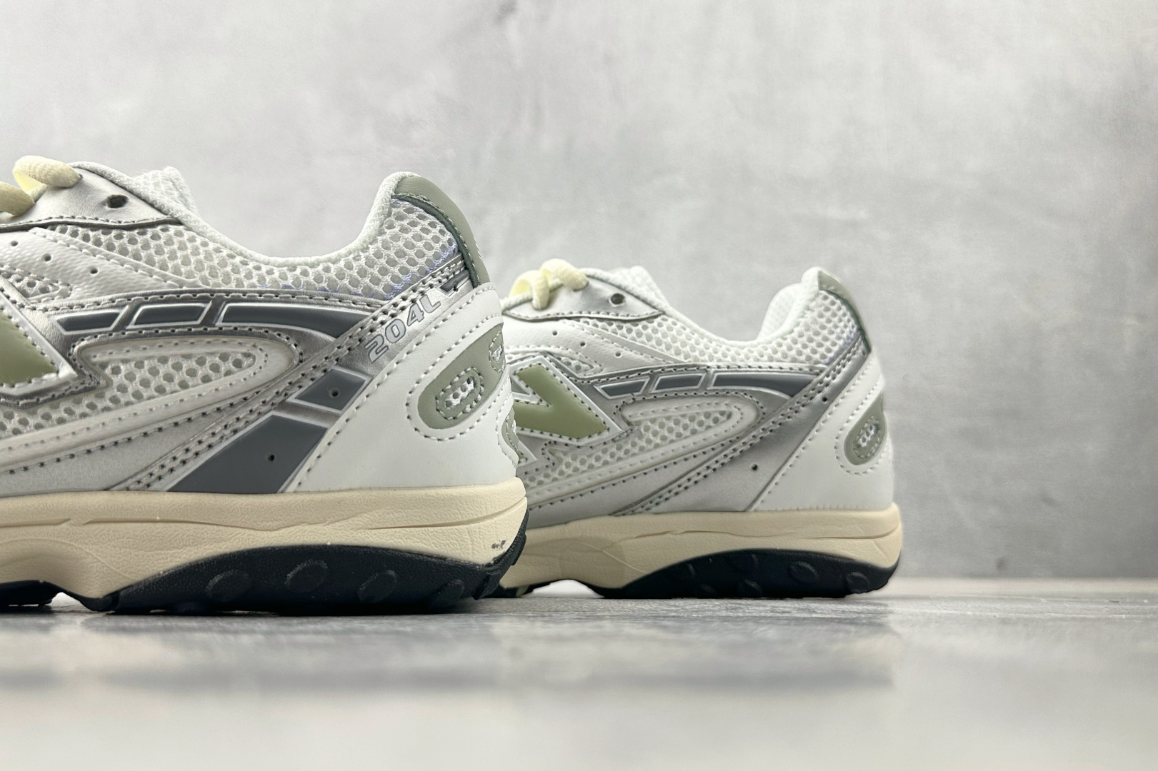 200 纯原出品 New Balance 204L银白 U204LSWB