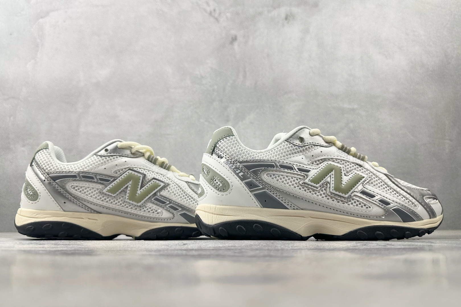 200 纯原出品 New Balance 204L银白 U204LSWB