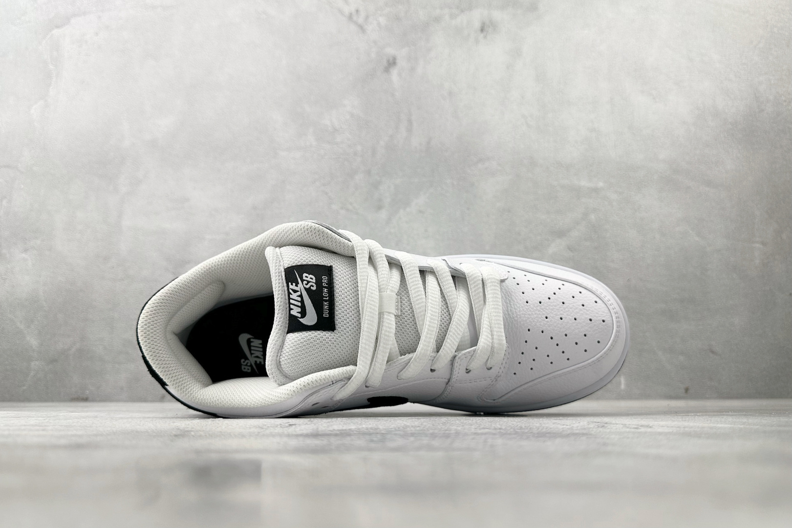 免检版 配色齐全 Nike Dunk SB LOW PRO “White Suede/Black”白黑 HF3704-100