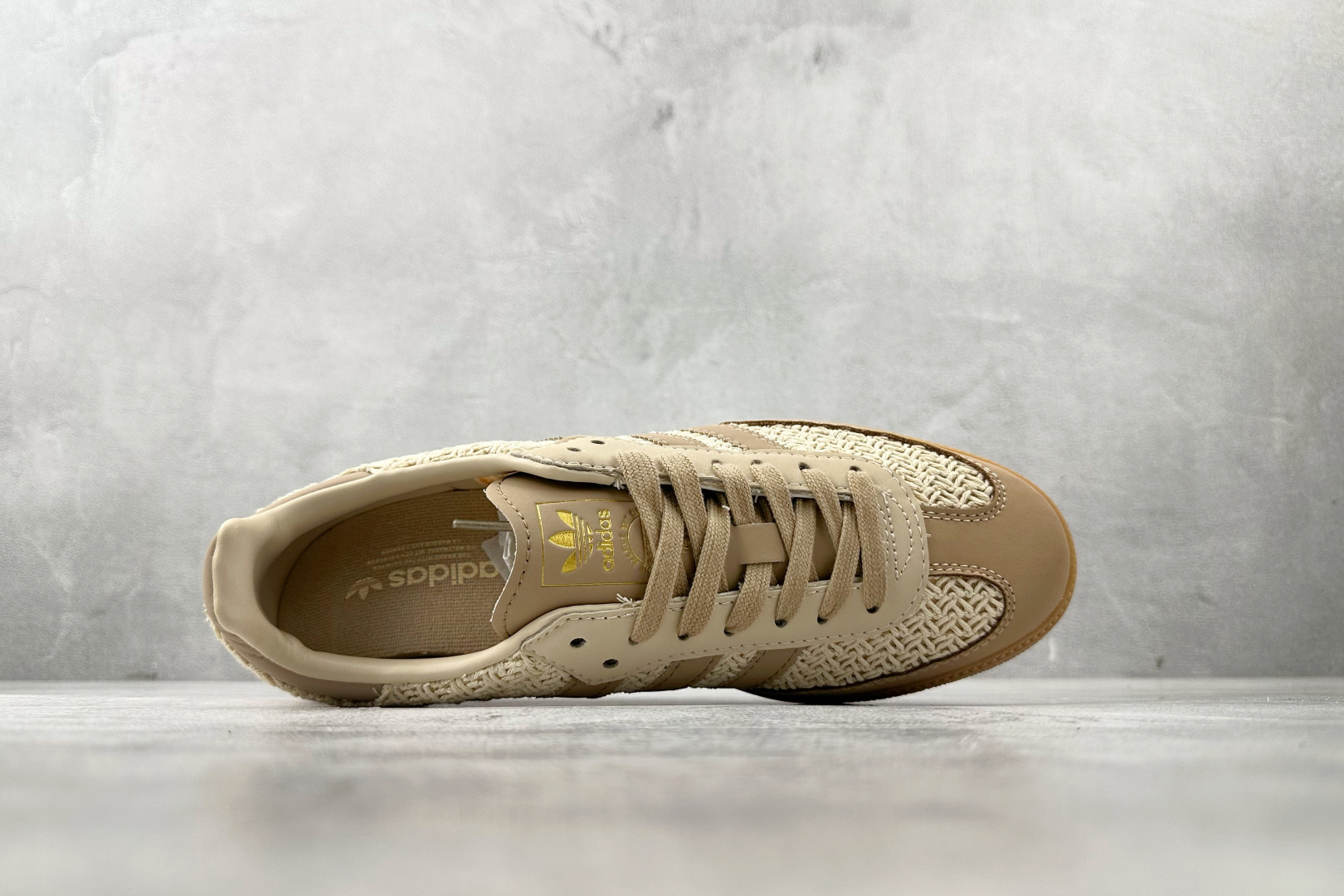 210 平台爆款 adidas originals 织物 棕色 JR9446