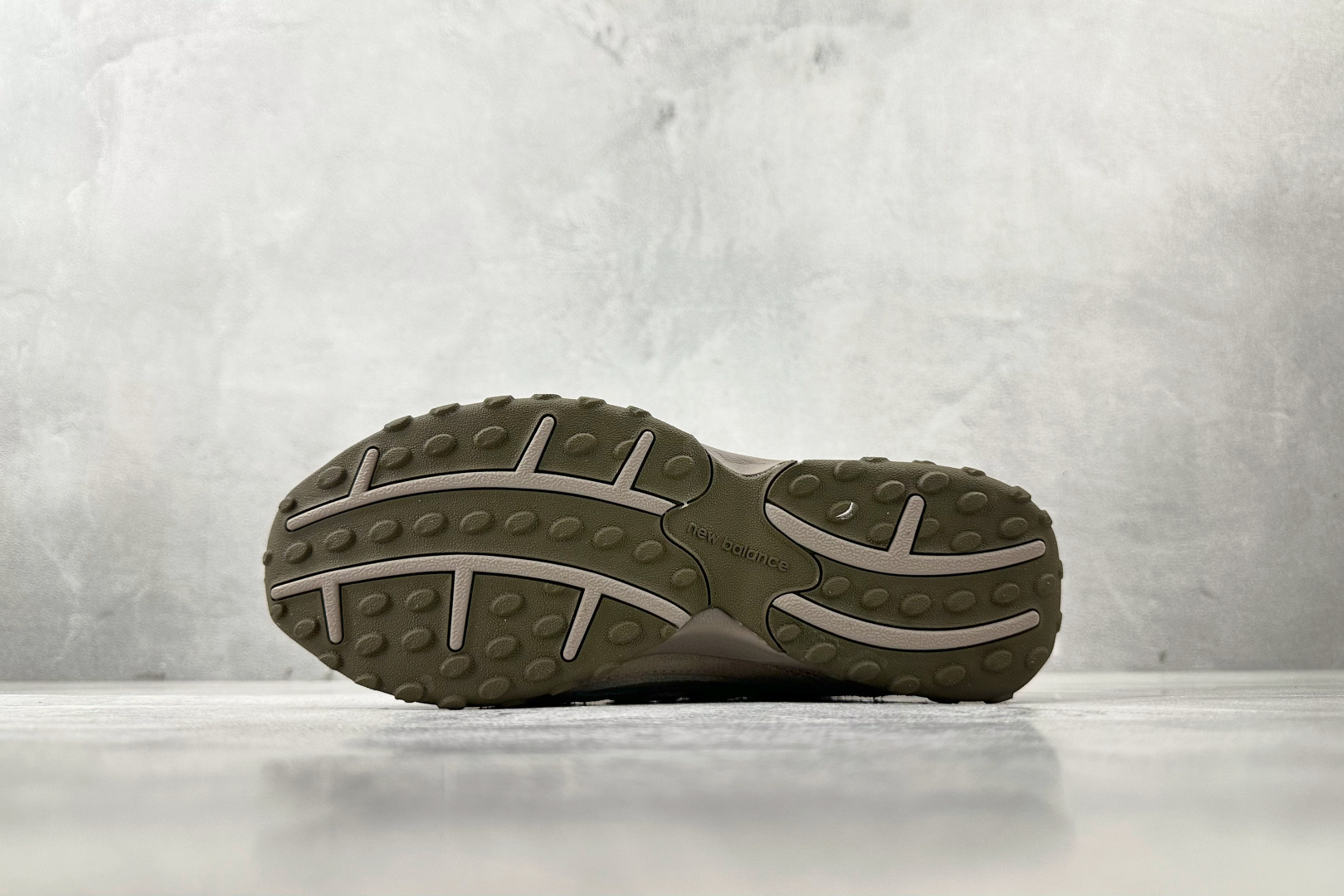 250 New Balance 204L 淡褐色 U204LMMA-Chinese UA Cheap High Quatity Brand Clothes Bags handbags Sneakers wholesale wholesaler seller from China Factory suppliers Fashion Clothing Shoes best Quality Beautiful Price 250 New Balance 204L 淡褐色 U204LMMA