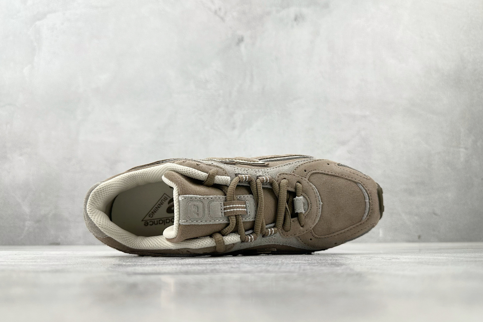 250 New Balance 204L 淡褐色 U204LMMA-Chinese UA Cheap High Quatity Brand Clothes Bags handbags Sneakers wholesale wholesaler seller from China Factory suppliers Fashion Clothing Shoes best Quality Beautiful Price 250 New Balance 204L 淡褐色 U204LMMA