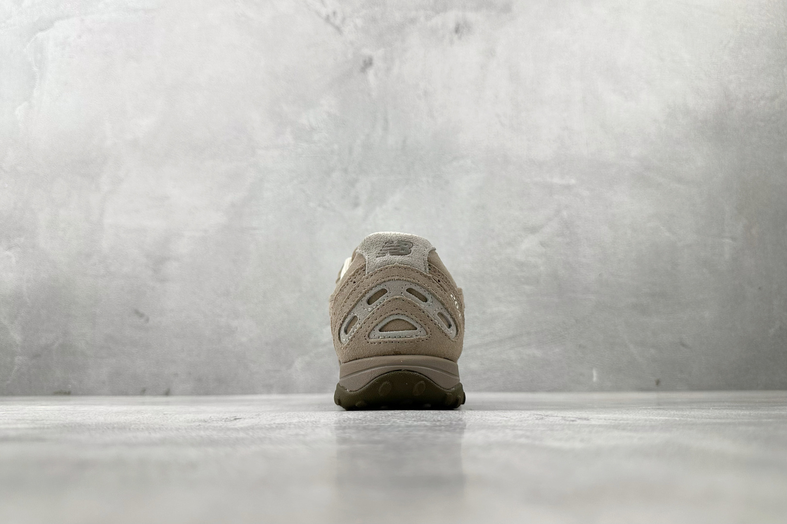 250 New Balance 204L 淡褐色 U204LMMA-Chinese UA Cheap High Quatity Brand Clothes Bags handbags Sneakers wholesale wholesaler seller from China Factory suppliers Fashion Clothing Shoes best Quality Beautiful Price 250 New Balance 204L 淡褐色 U204LMMA