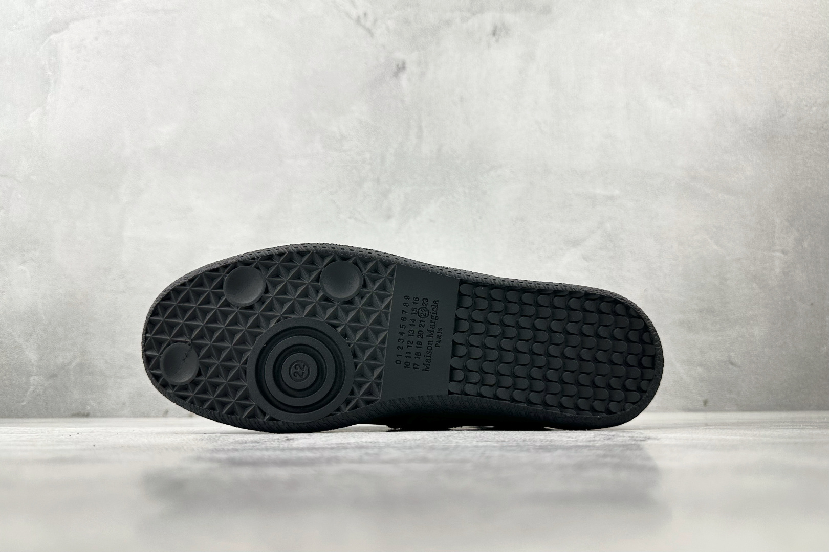 370 Maison Margiela 梅森马吉拉 Replica 黑色 S57WS0236P189