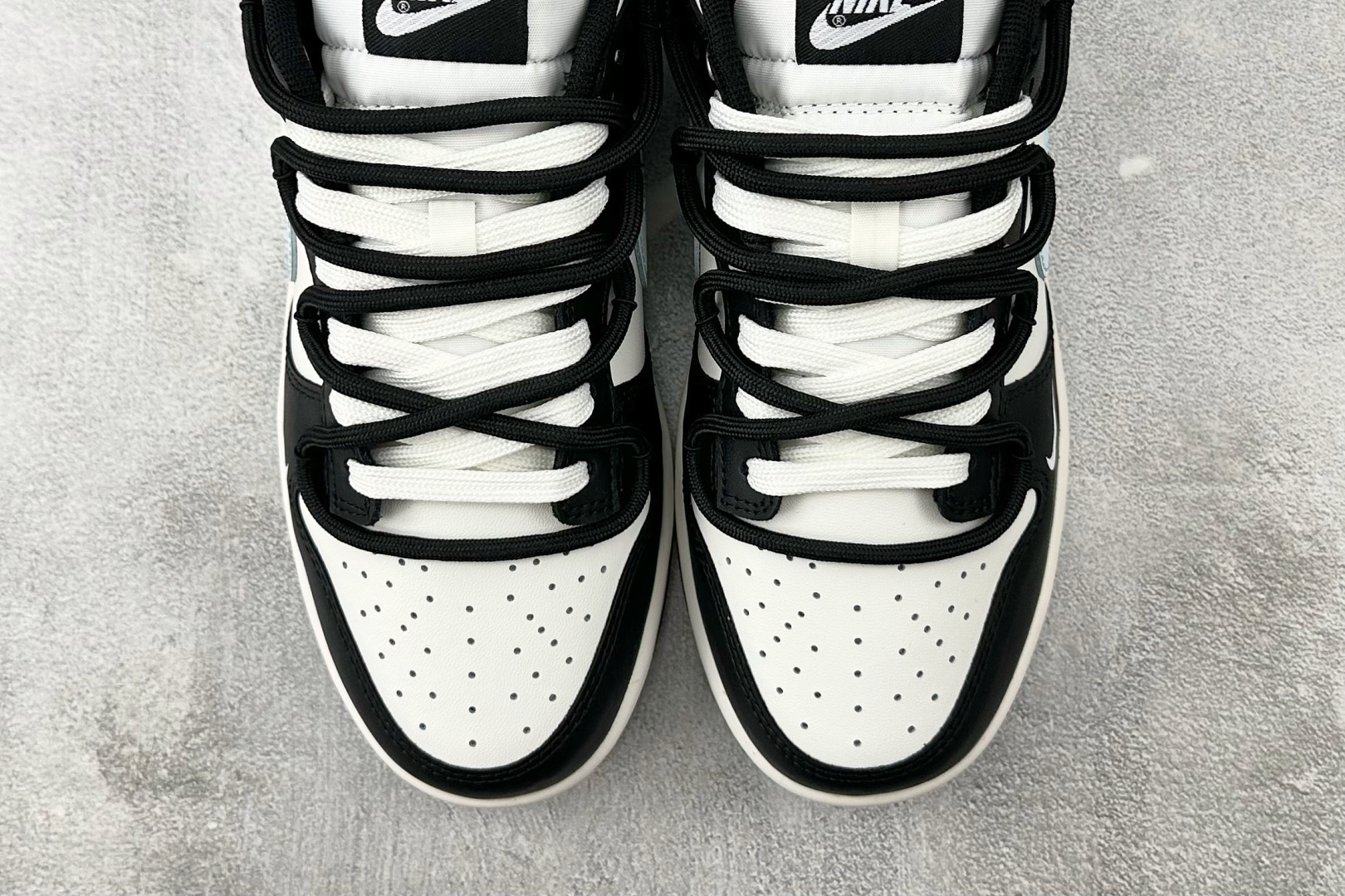 定制球鞋 Nike Dunk 极地冰晶 黑蓝 BB0515-090-莆田鞋,莆田鞋货源,高仿鞋,高仿鞋货源,安福档口,莆田高仿鞋,莆田鞋批发,高仿鞋批发,莆田高仿运动鞋,高仿运动鞋,莆田运动鞋 定制球鞋 Nike Dunk 极地冰晶 黑蓝 BB0515-090