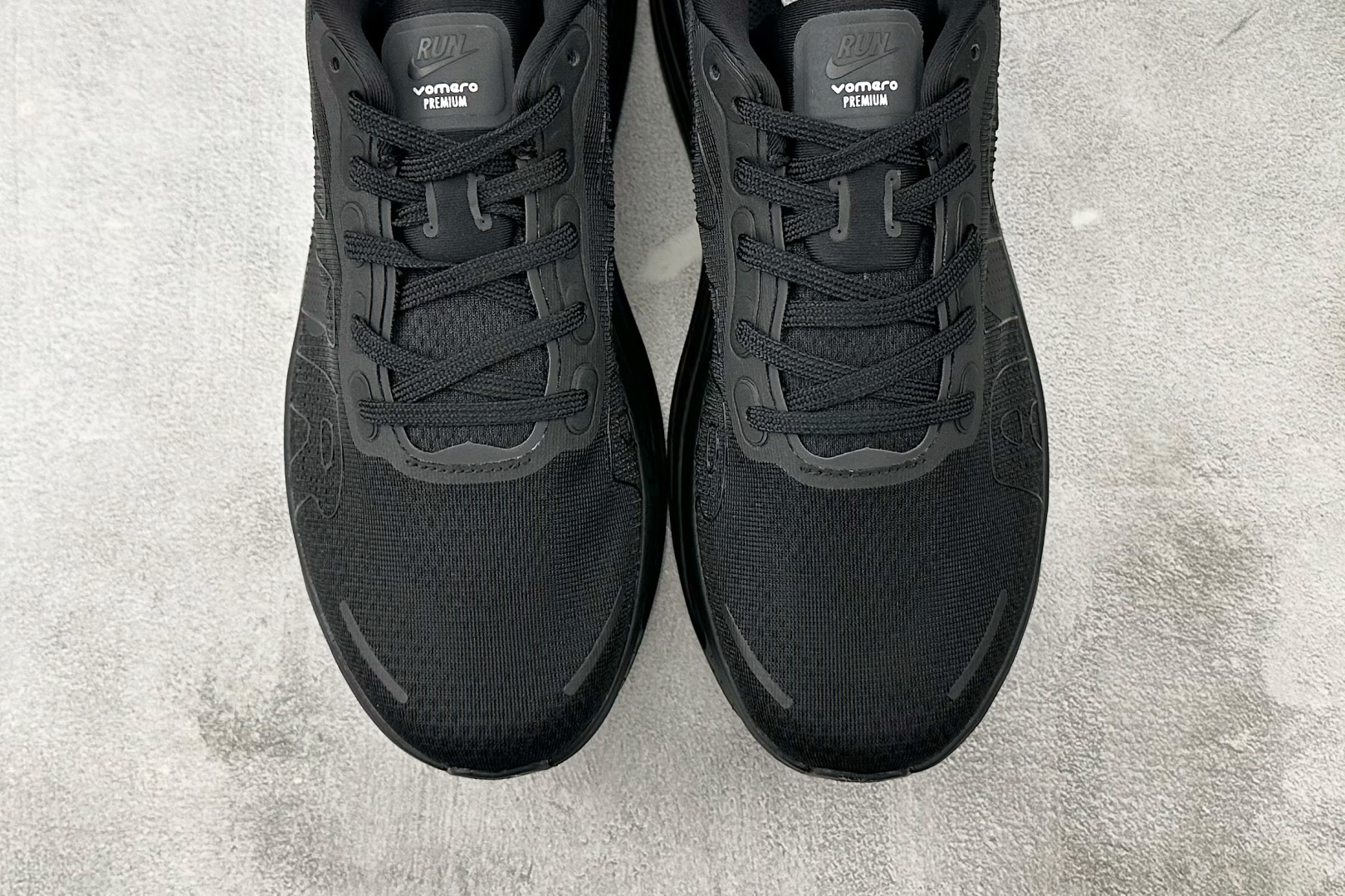 全套数据私模 Nike Vomero Vomero Premium 黑色 HQ2050-005