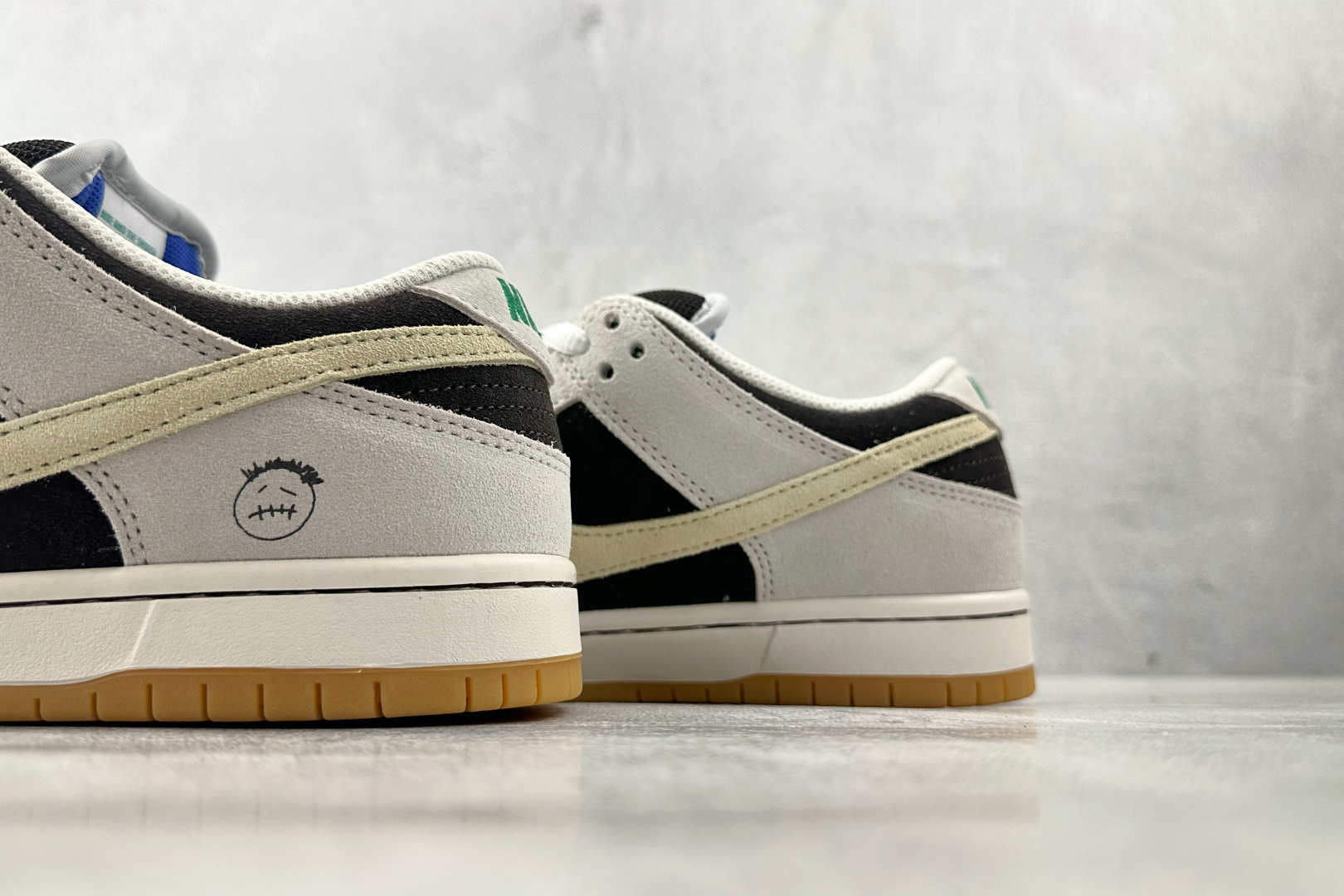 定制球鞋 Nike Dunk SB 冰啡男孩 米棕 HF3704-001