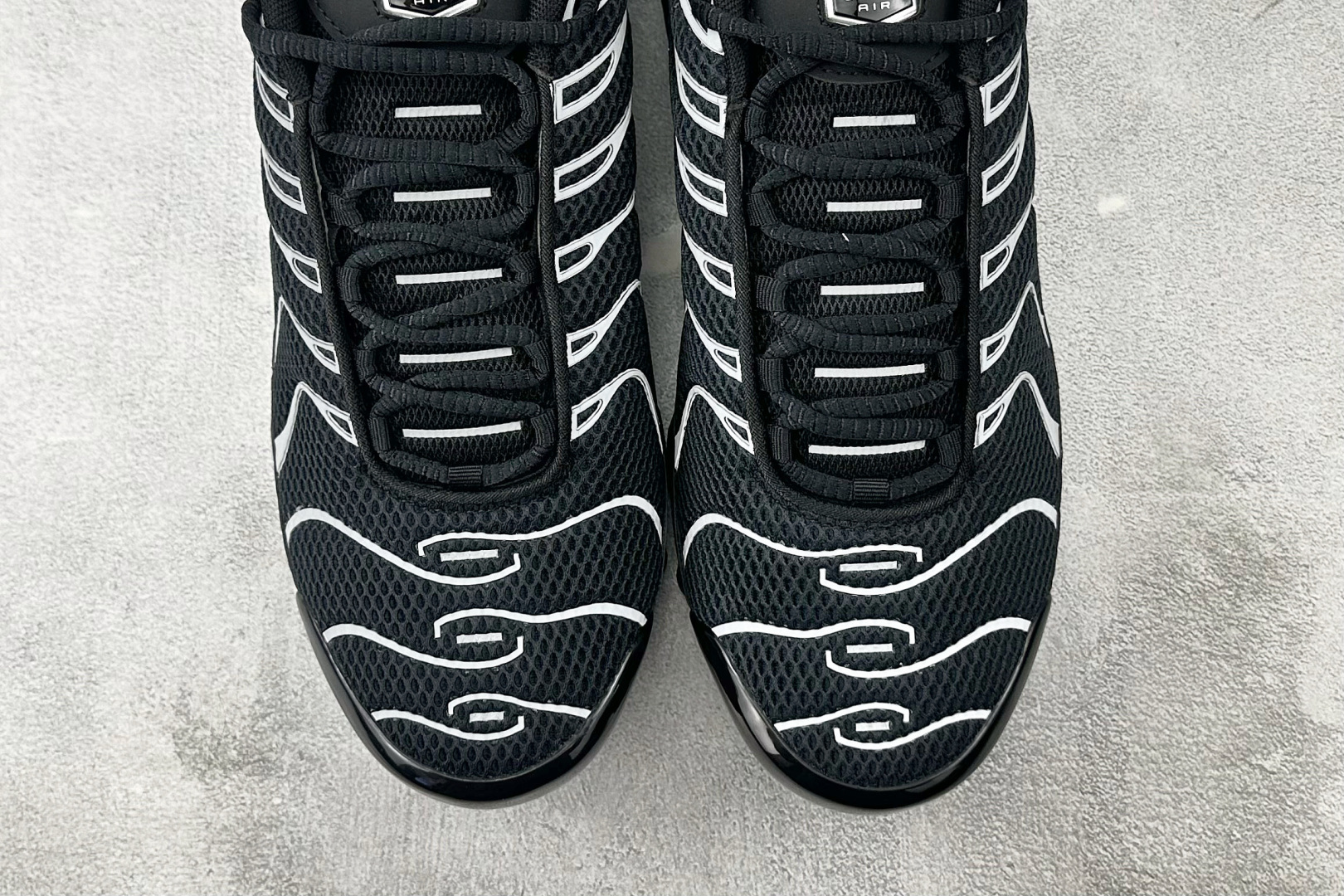 Nike Air Plus 黑色 HQ3029-001