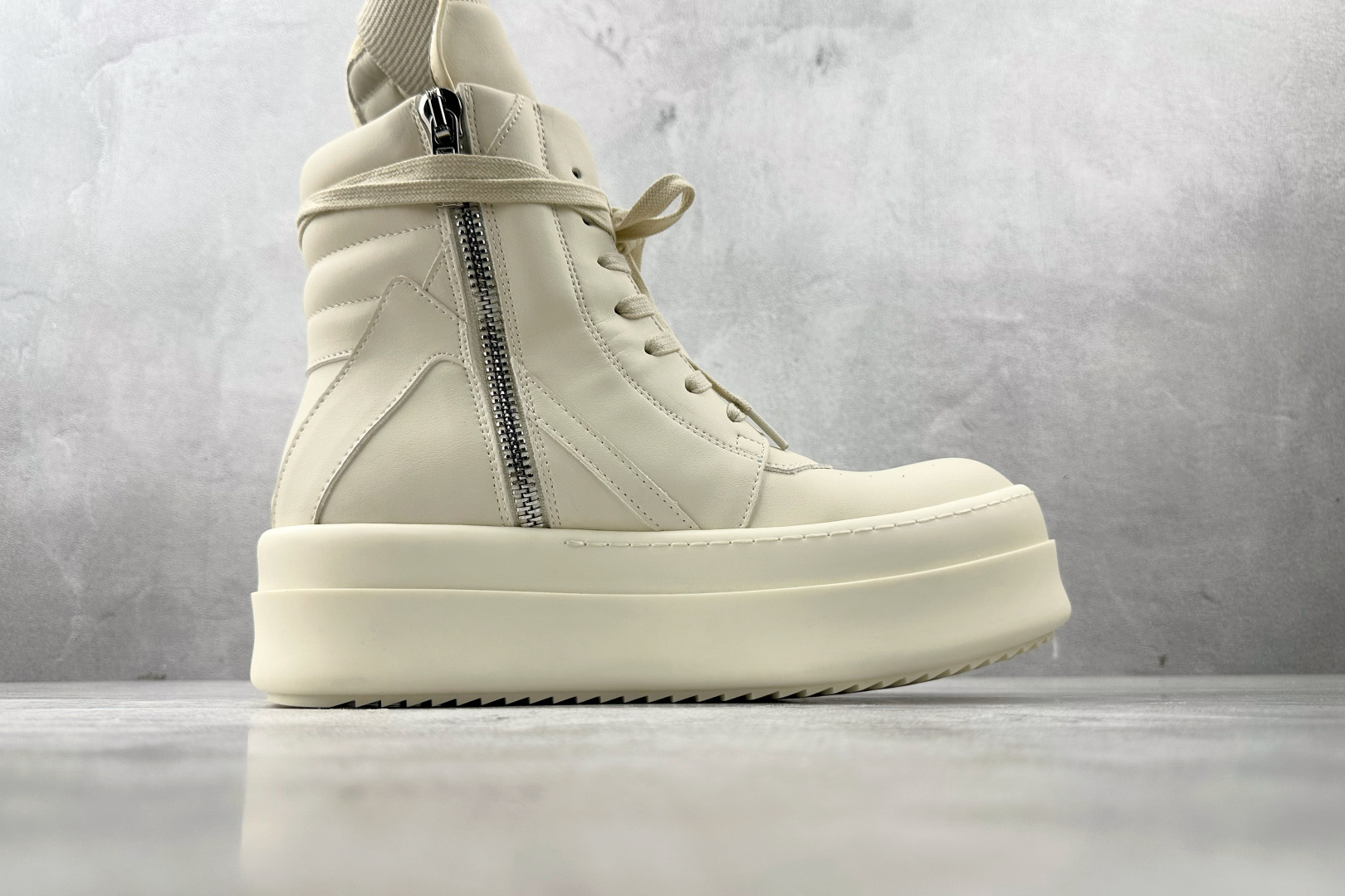 540 RICK OWENS/RO 米白色 RU01E5868 LCO 1111