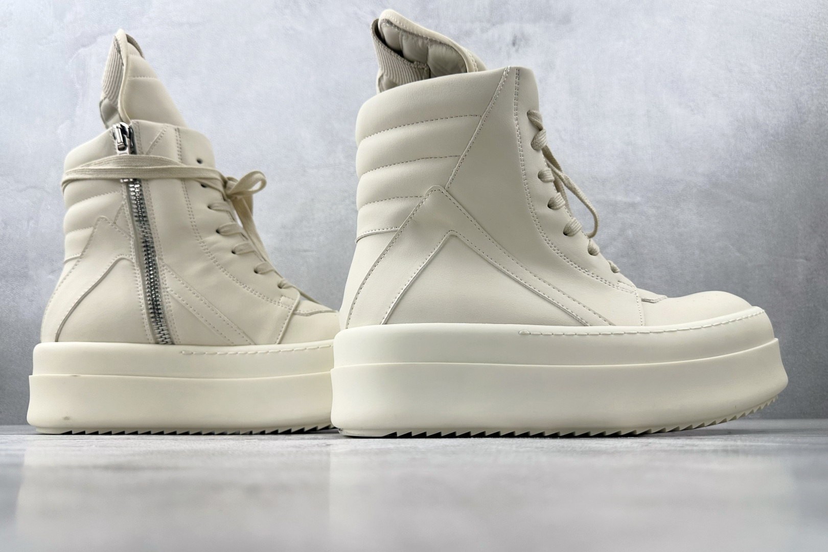 540 RICK OWENS/RO 米白色 RU01E5868 LCO 1111