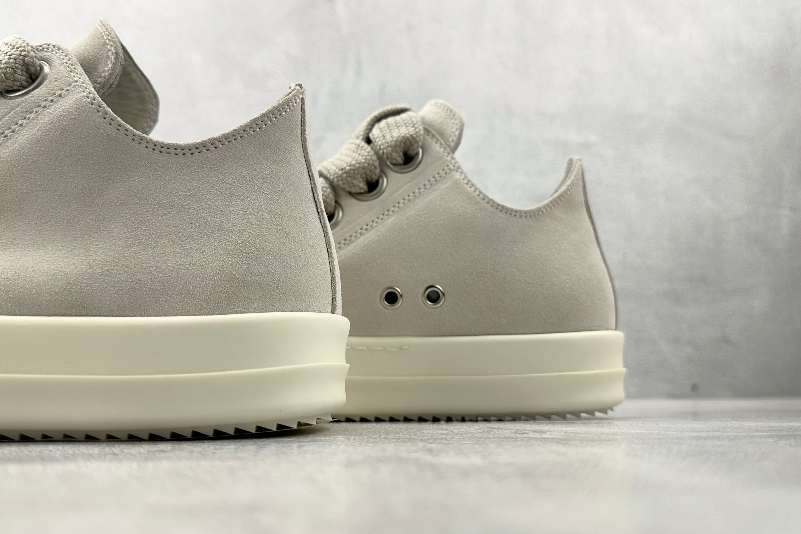 460 RICK OWENS/RO 暗灰色 RP01E7883LVSW24-111