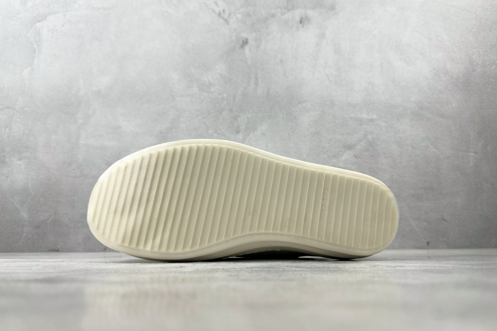 460 RICK OWENS/RO 暗灰色 RP01E7883LVSW24-111