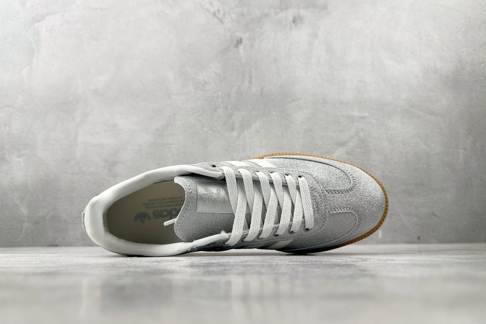 160 出口订单 adidas originals Samba Shiny Pack 银色 KI6264
