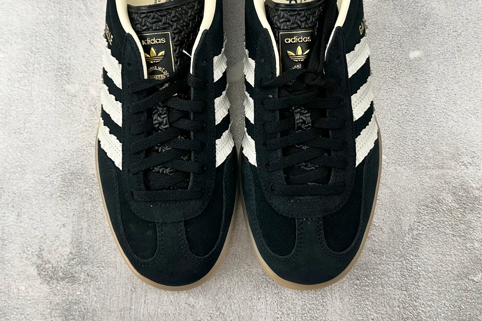 180 adidas originals GAZELLE INDOOR 黑色 JS1412
