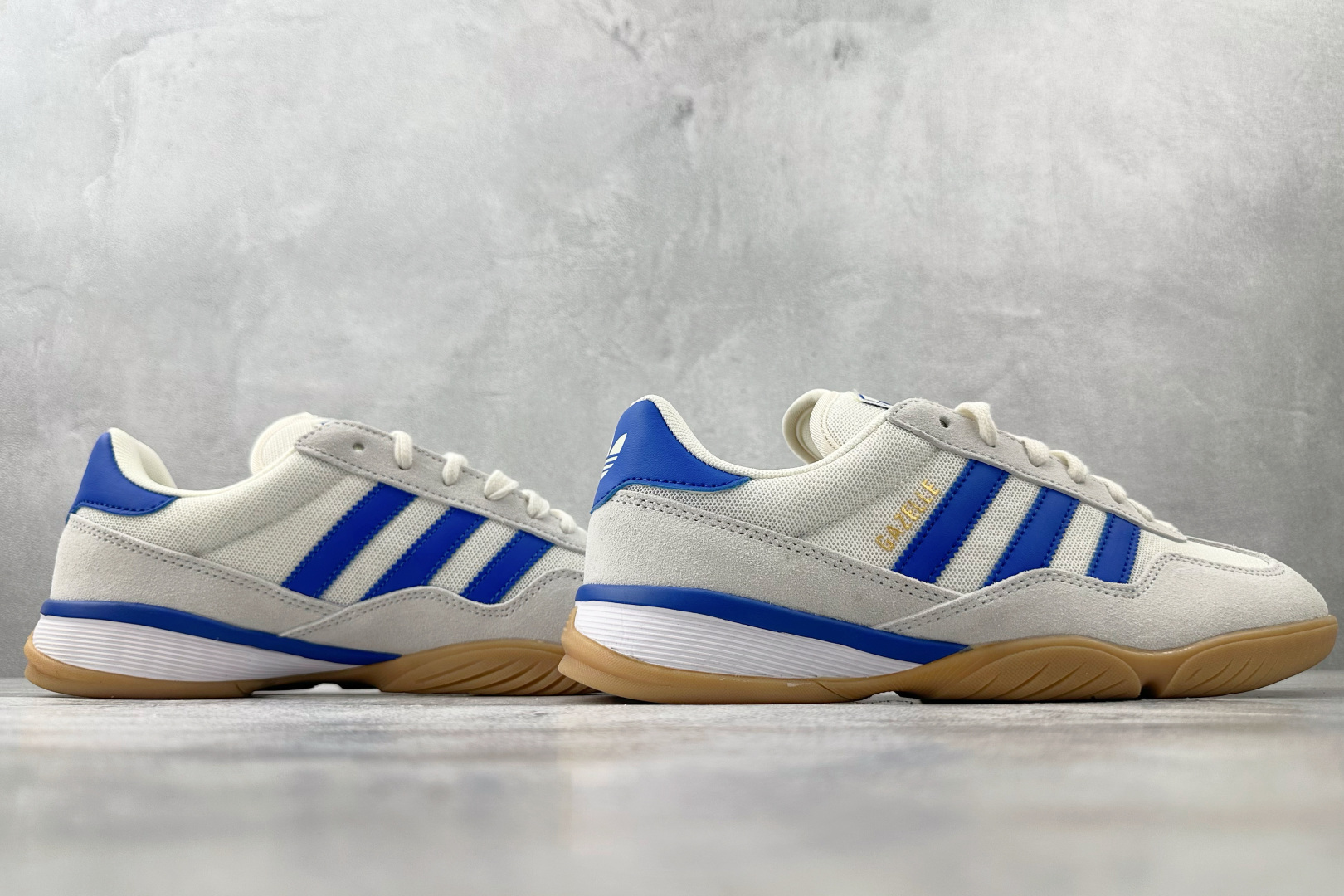 190 adidas originals Gazelle Sala 米色 JR3839