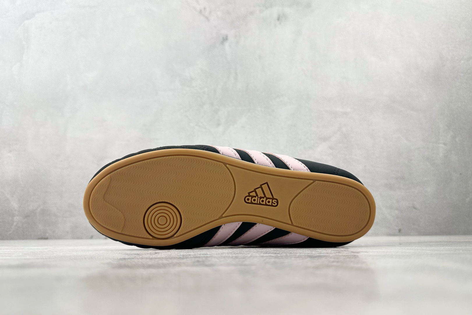 160 出口订单 adidas originals Taekwondo 黑粉 JR4960