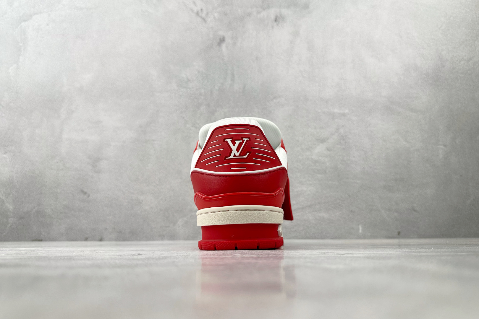 330 LOUIS VUITTON Trainer 红色 1A8PJW