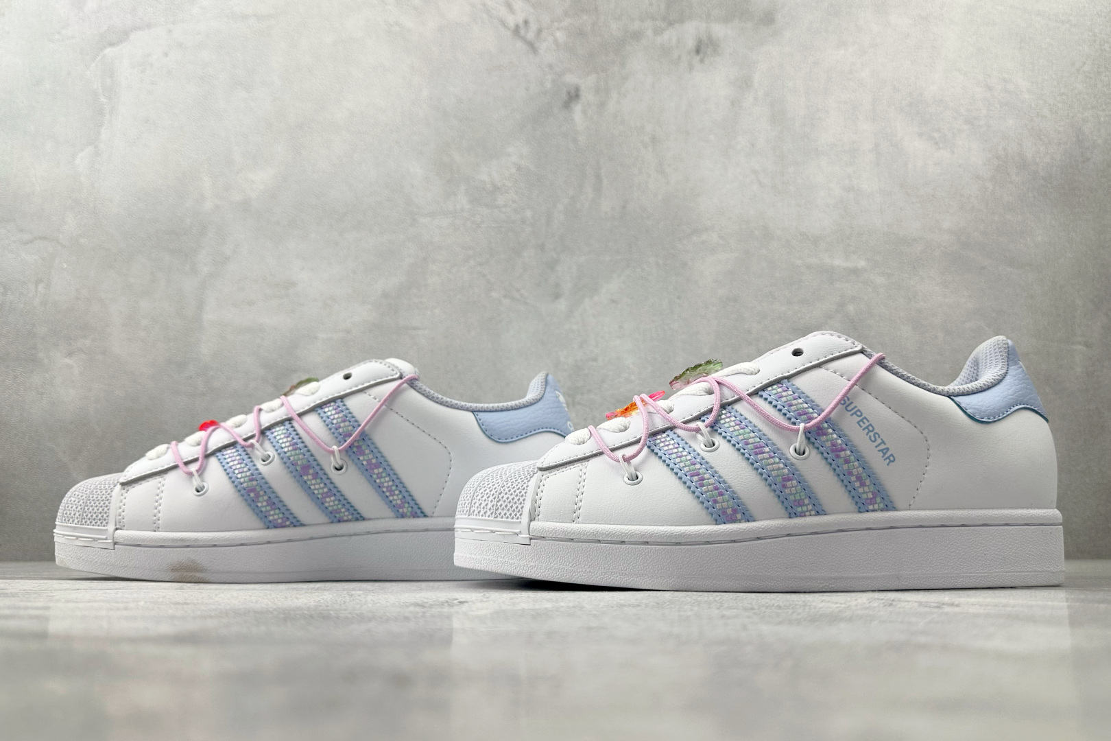 170 平台爆款 adidas originals Superstar 2 白色 JR1332-Chinese UA Cheap High Quatity Brand Clothes Bags handbags Sneakers wholesale wholesaler seller from China Factory suppliers Fashion Clothing Shoes best Quality Beautiful Price 170 平台爆款 adidas originals Superstar 2 白色 JR1332