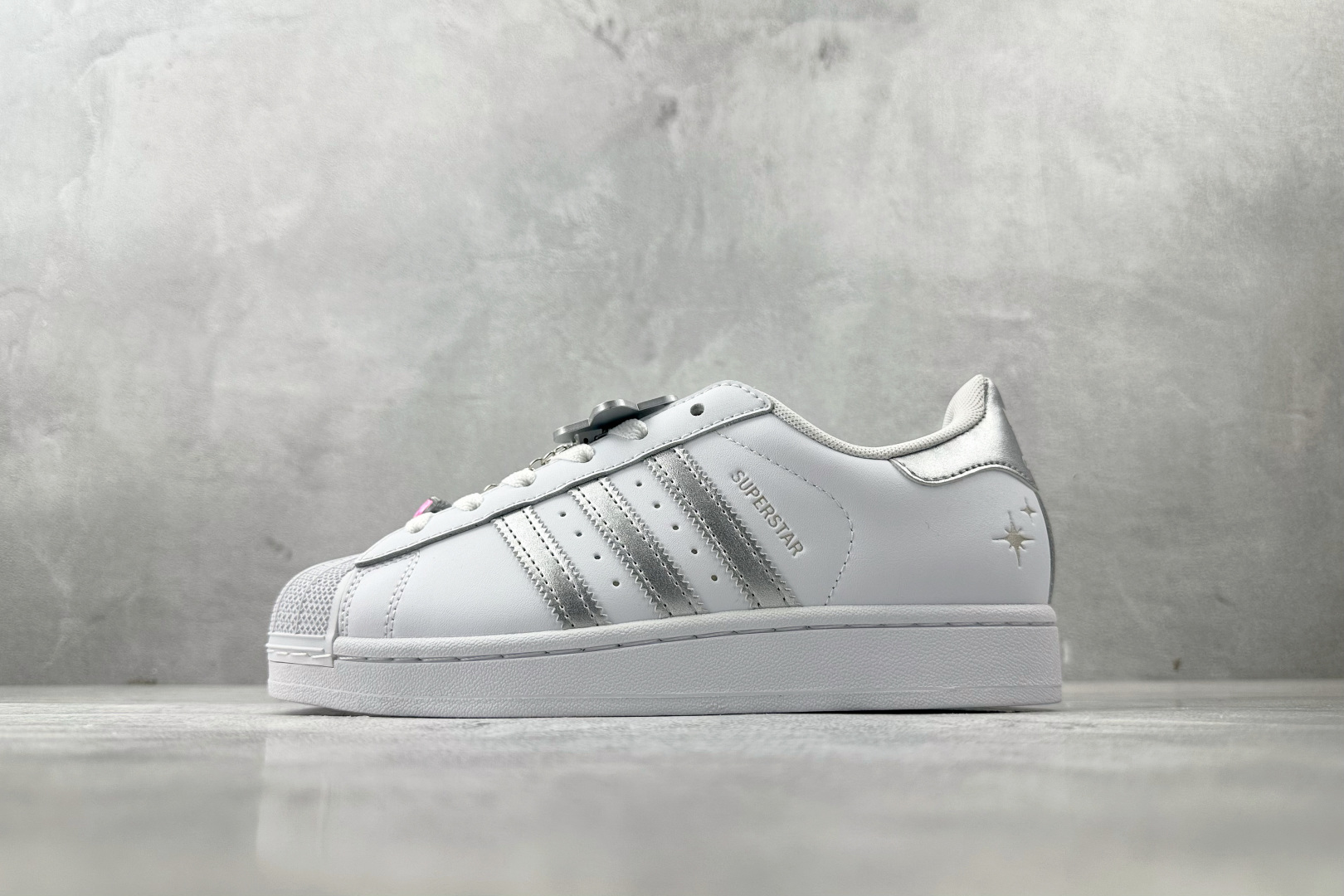 170 平台爆款 adidas originals Superstar 白银色 JQ8777
