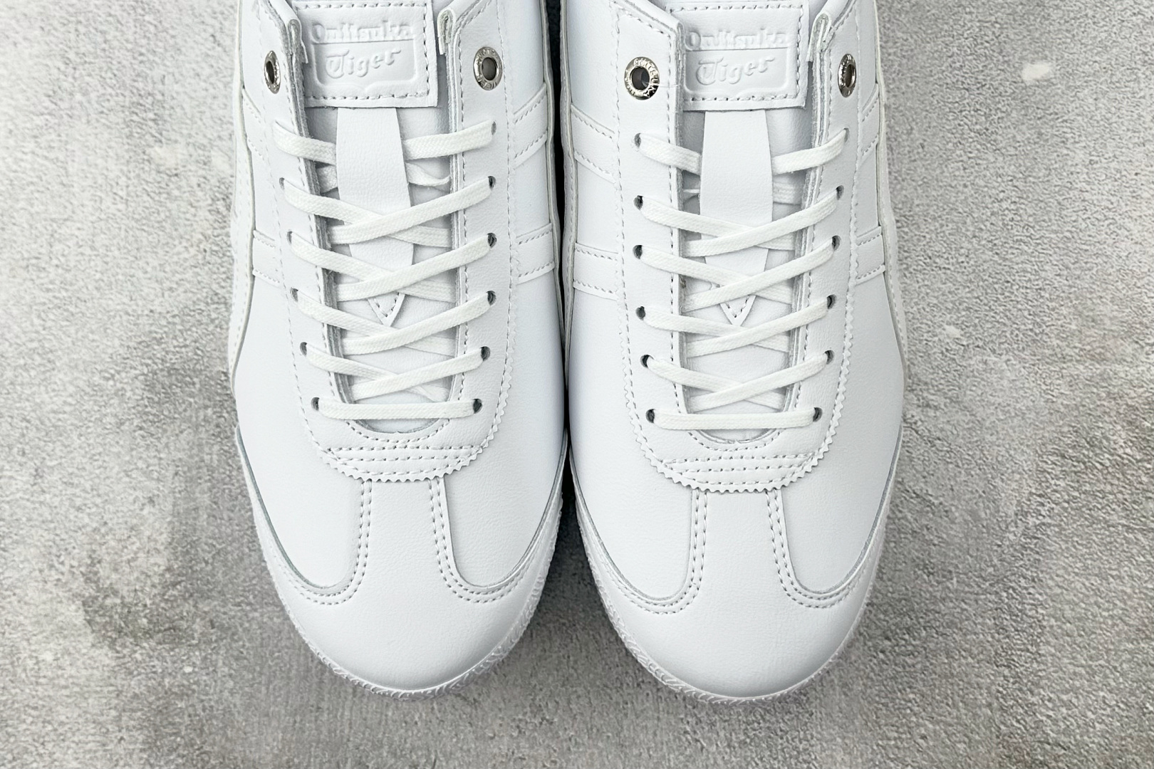 170 渠道特供 Onitsuka Tiger鬼塚虎 MEXICO 66 白色 1183A872-117