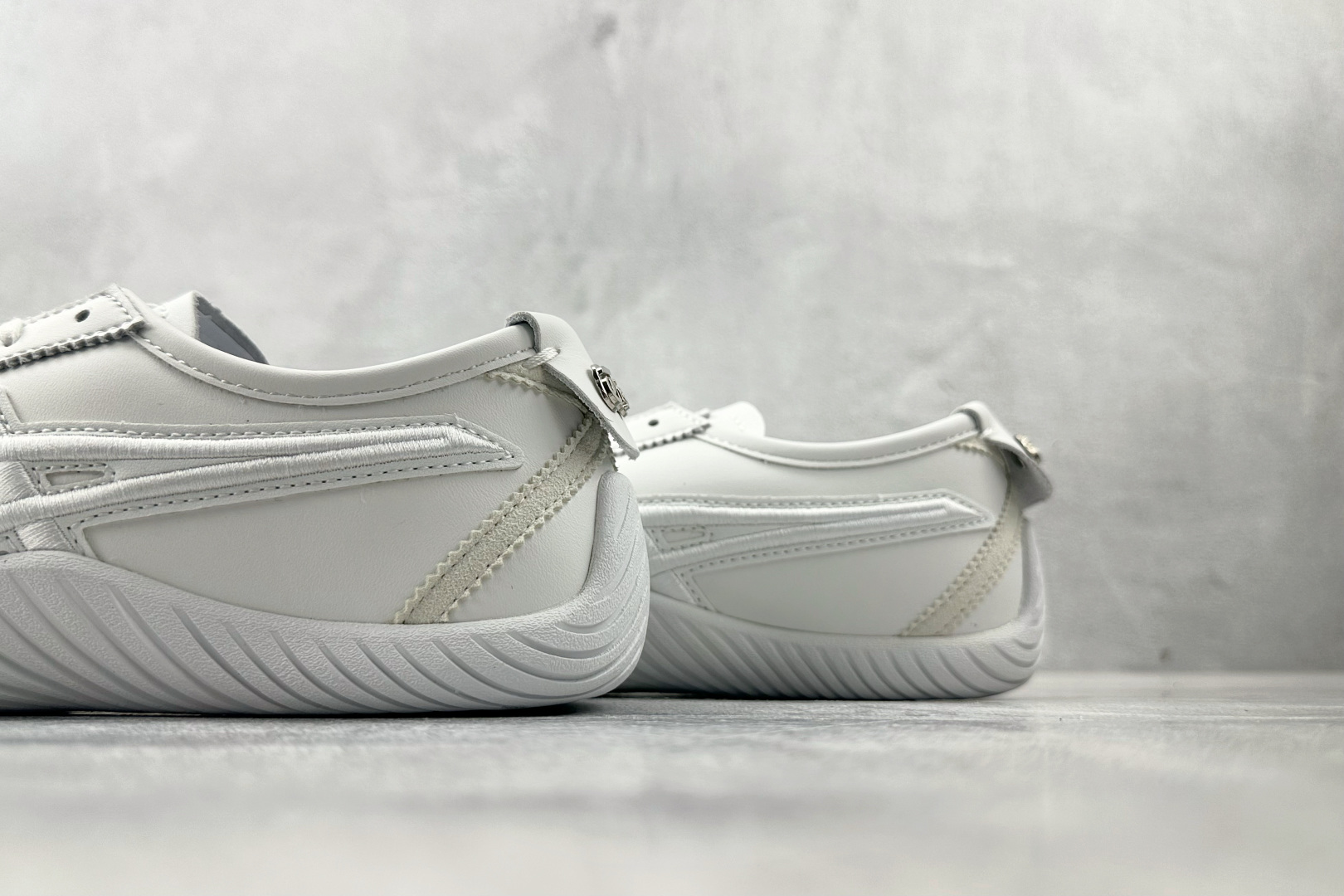 170 渠道特供 Onitsuka Tiger鬼塚虎 MEXICO 66 白色 1183C306-100