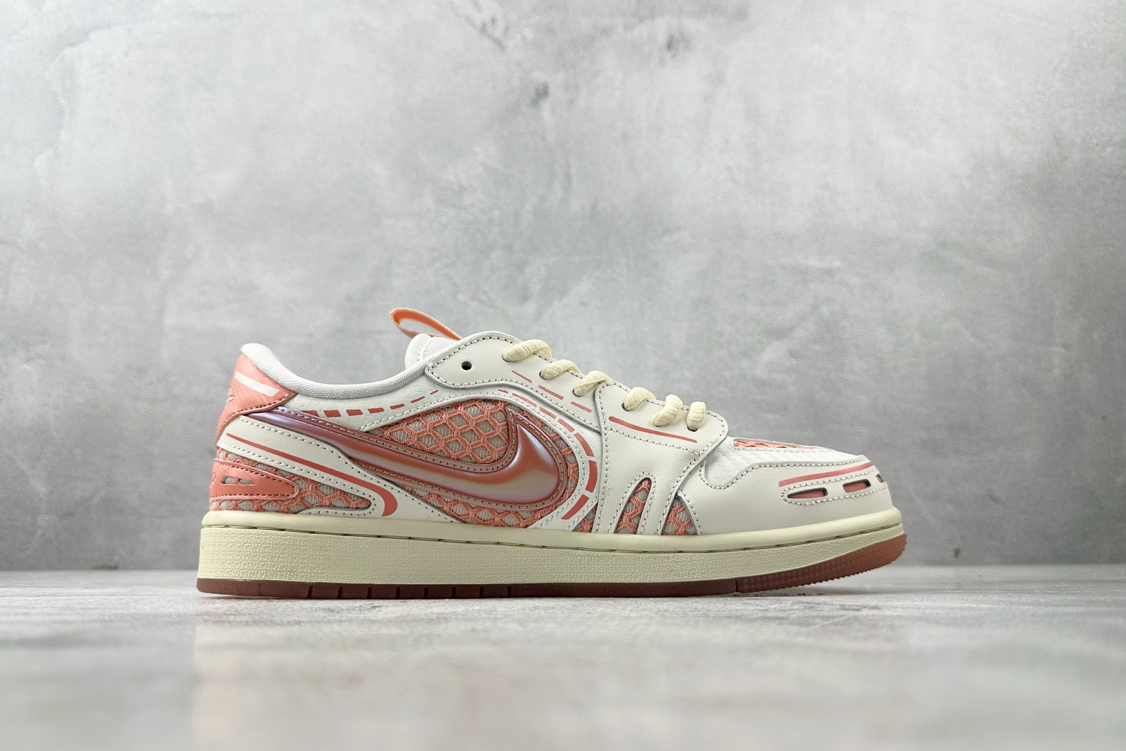 K版 综合版 Jordan Air Jordan 1 Method of Make V3 粉白货号：HQ