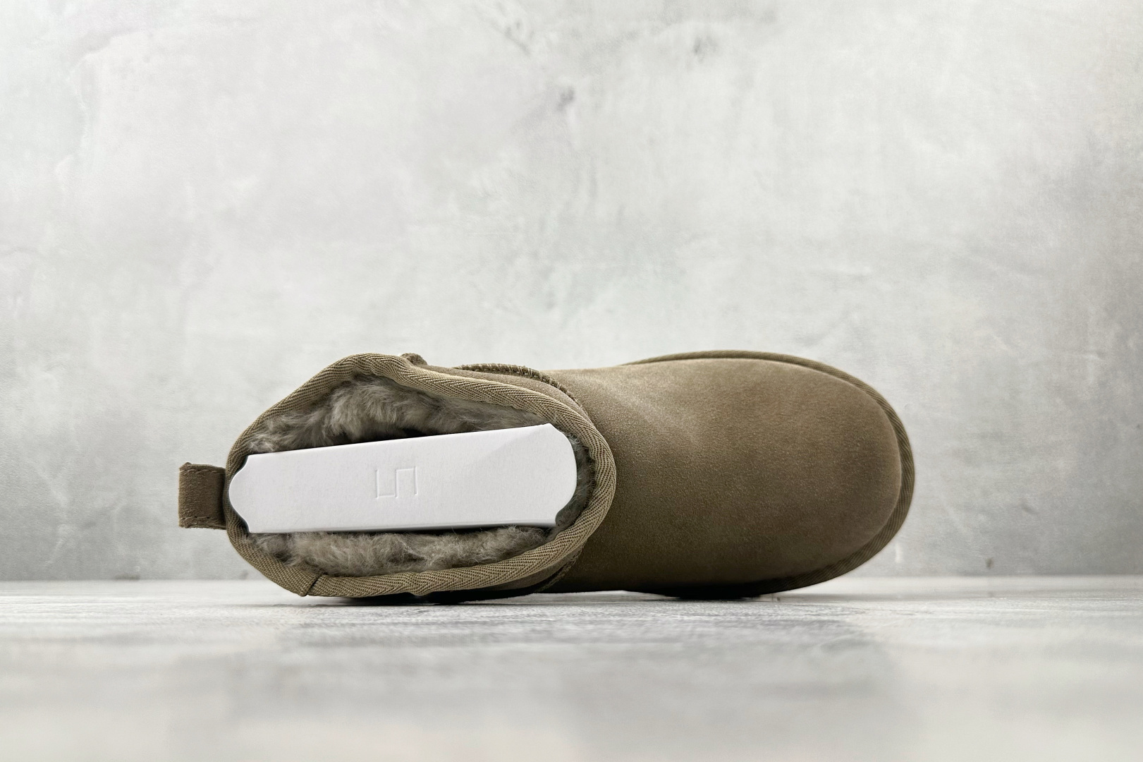 250 UGG CLASSIC ULTRA MINI 棕色 1135092-ALP