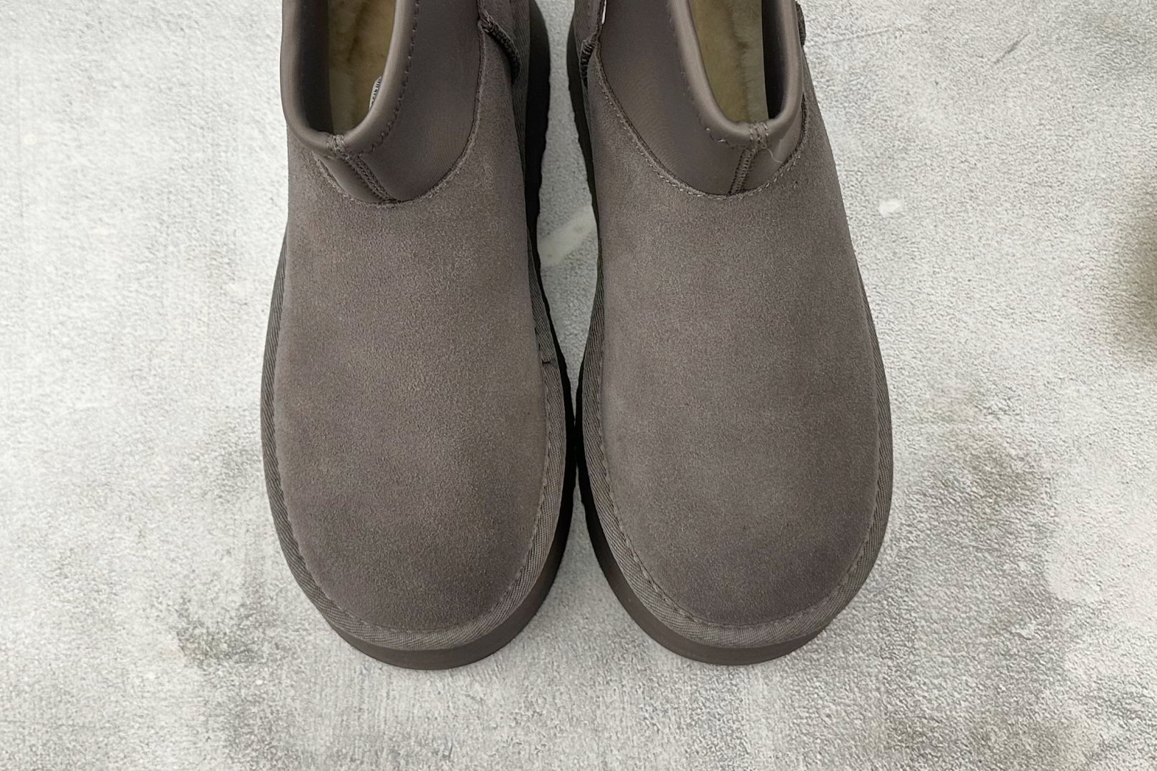 260 UGG 雪地靴 雷云色 1168170-THND