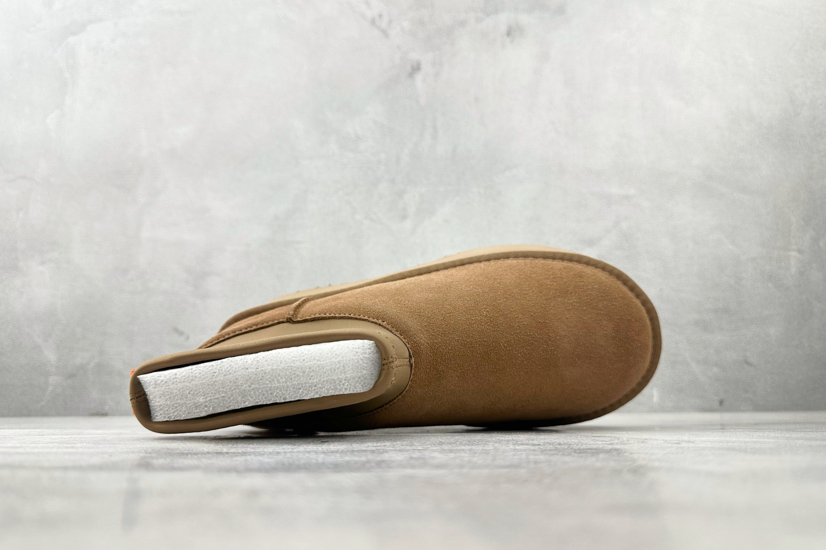 260 UGG 雪地靴 棕色 1168170-CHR