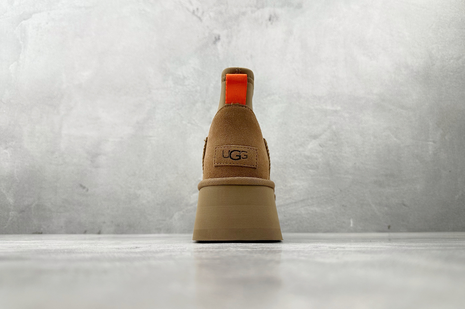 260 UGG 雪地靴 棕色 1168170-CHR