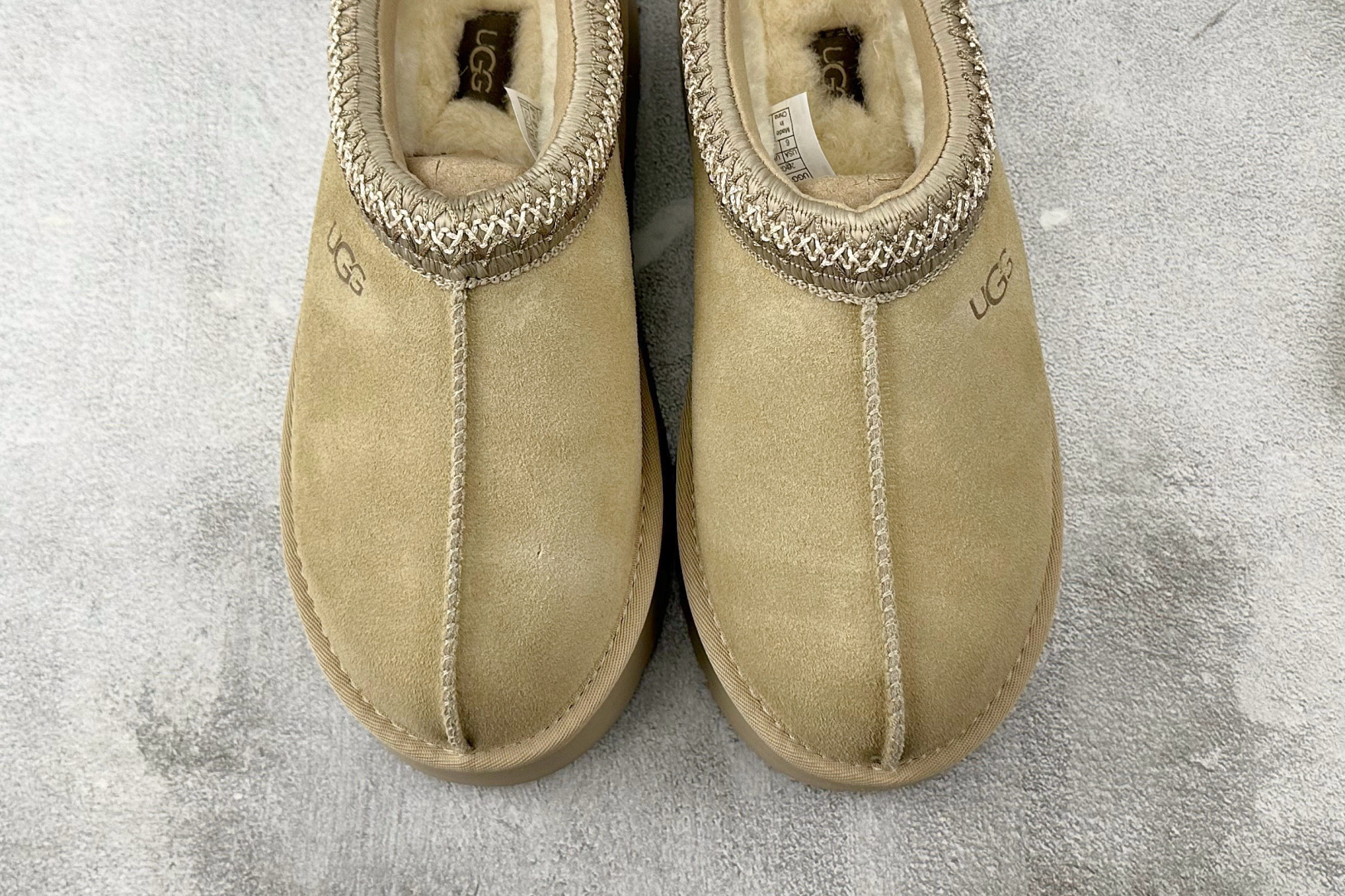 220 UGG Tazz 芥菜籽色 1122553-MDSD-Chinese UA Cheap High Quatity Brand Clothes Bags handbags Sneakers wholesale wholesaler seller from China Factory suppliers Fashion Clothing Shoes best Quality Beautiful Price 220 UGG Tazz 芥菜籽色 1122553-MDSD
