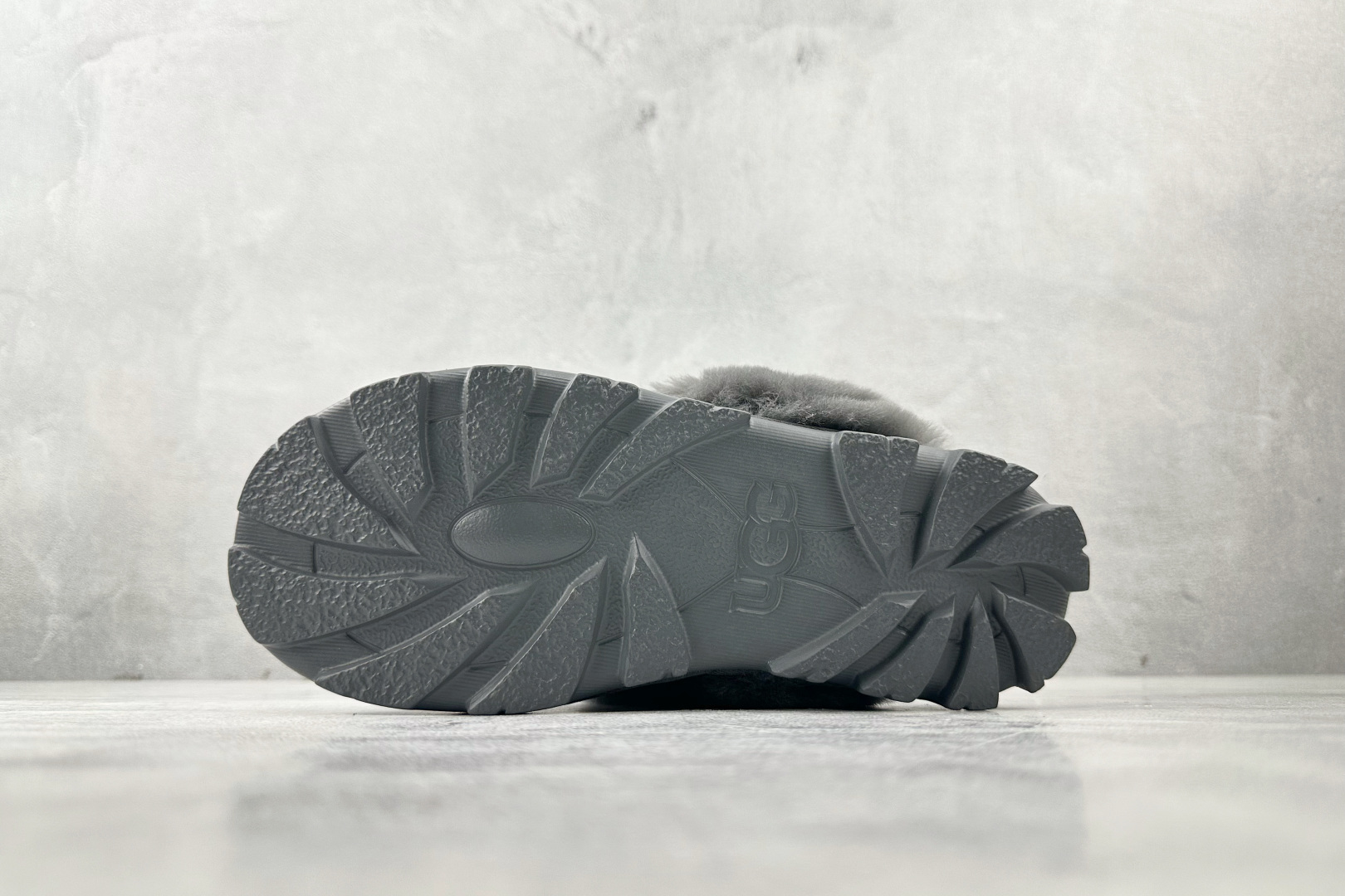 200 UGG Coquette Slipper 炭灰色 1015125-GREY