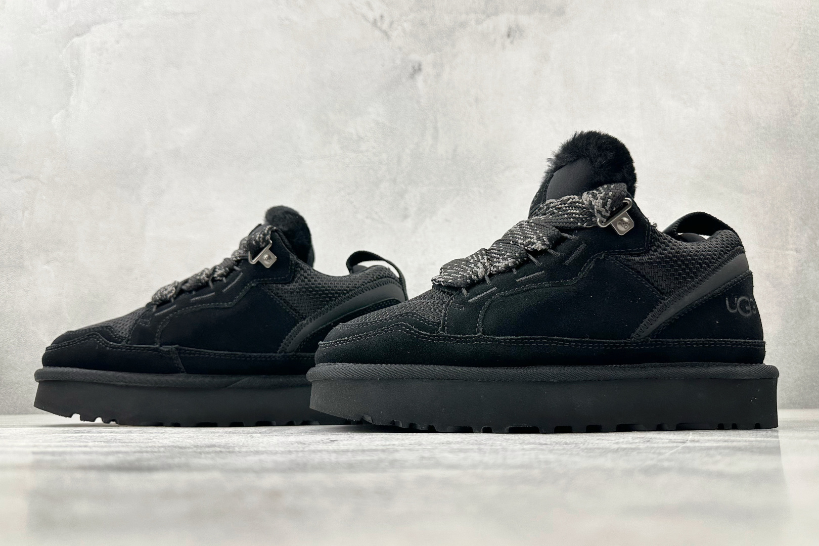 UGG 黑色 1144032-BLK